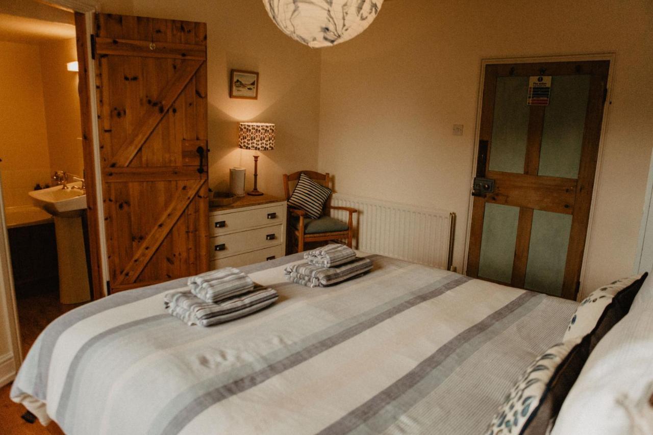 Holwell Holistic Retreat Bed and Breakfast Barnstaple Buitenkant foto